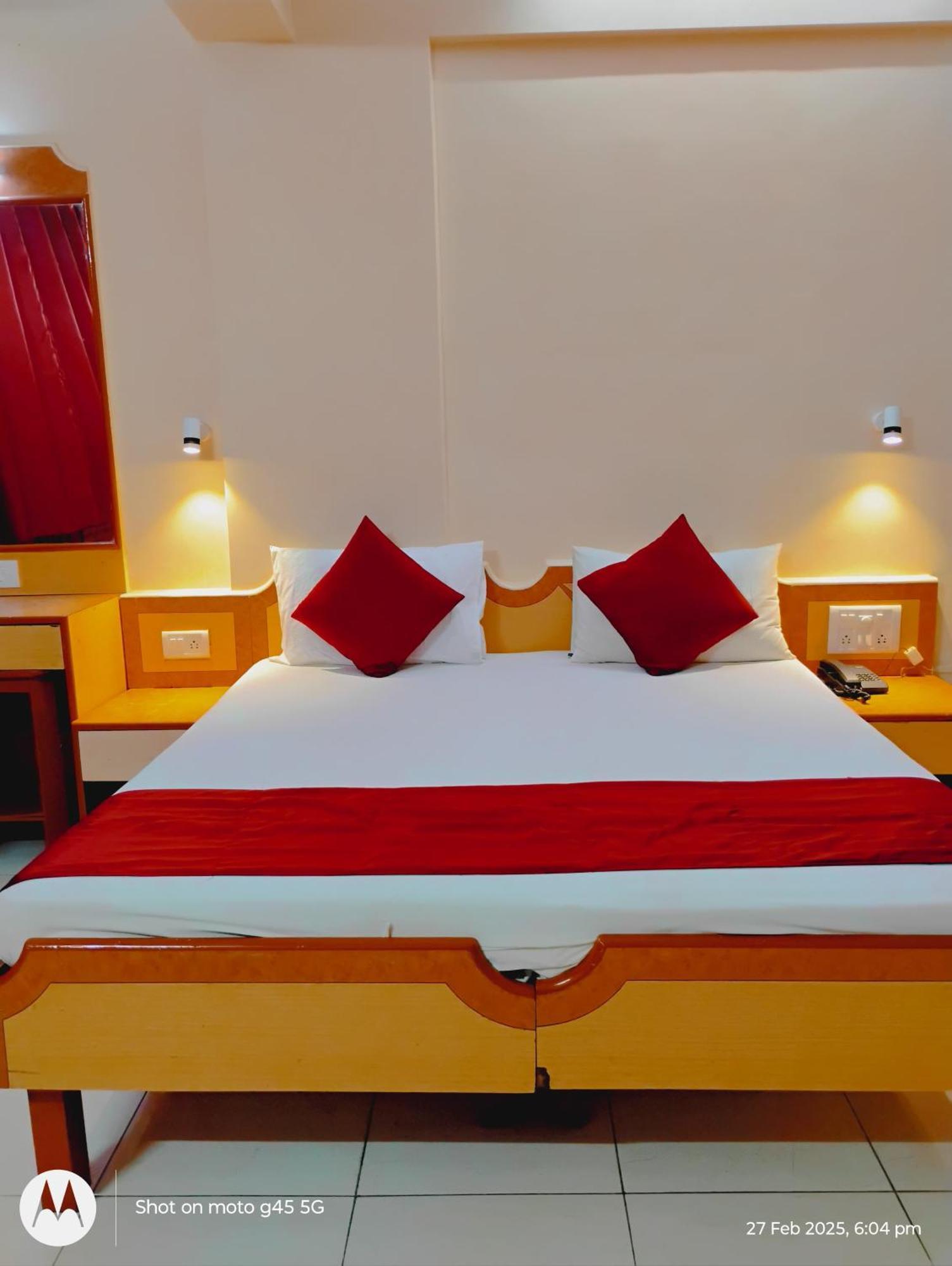 Saigal Guest House Bombay Exterior foto